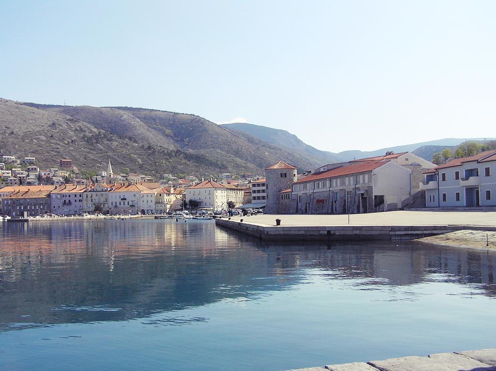 Apartman Marina City Center Apartment Senj  Bagian luar foto